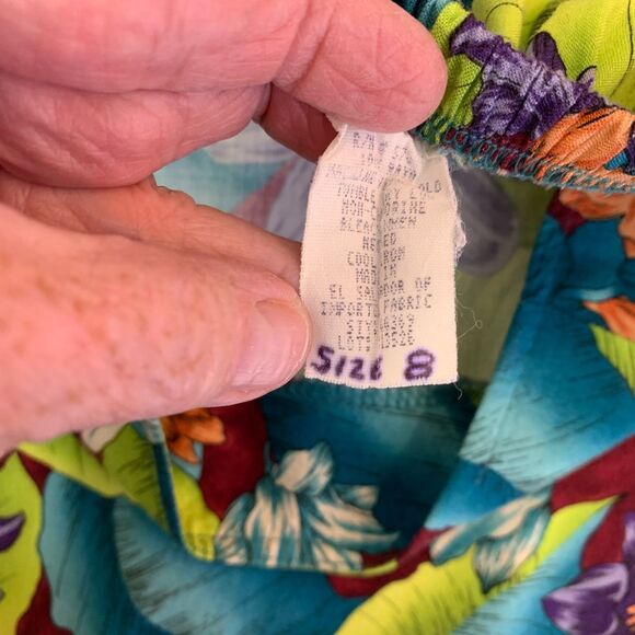 Vintage Floral‎ Skirt - Picture 8 of 13